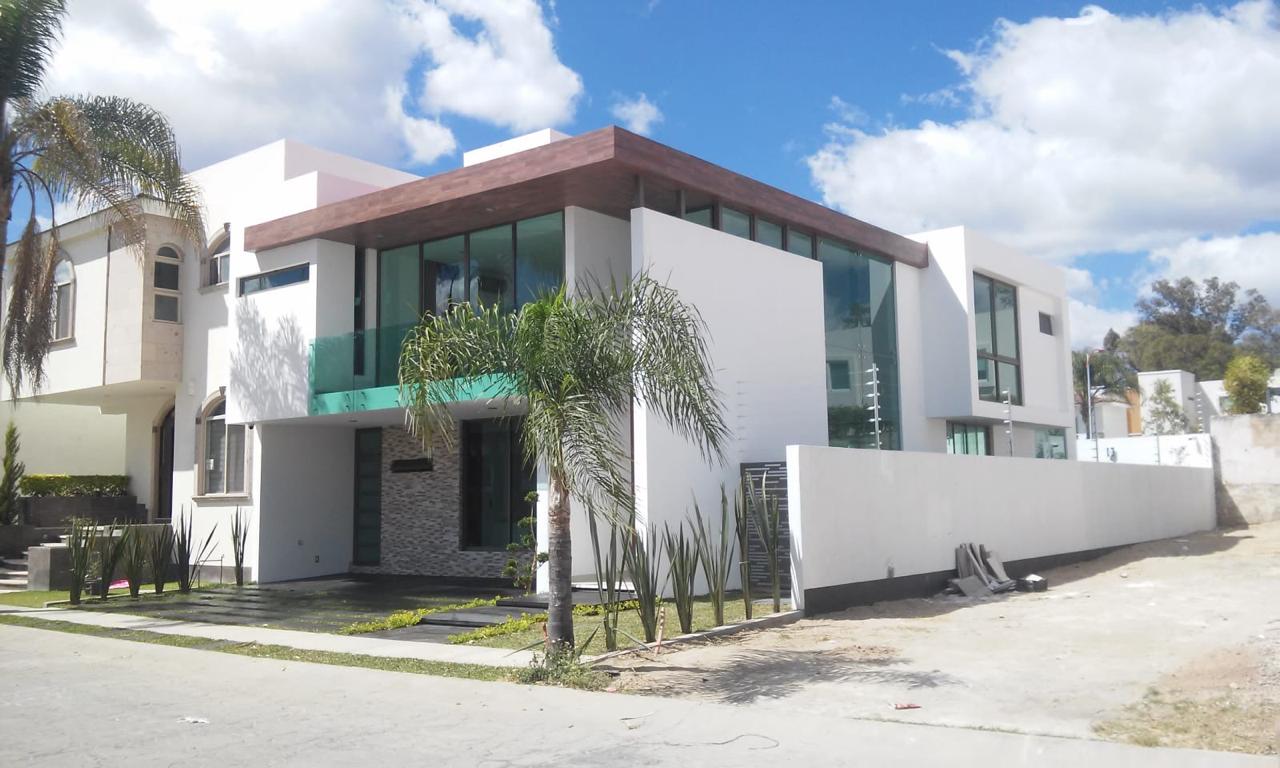 Construcción de casa habitación en coto Camelia - Zapopan, Jalisco